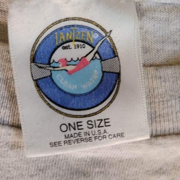 Vintage Jantzen Tee - Picture 6 of 8